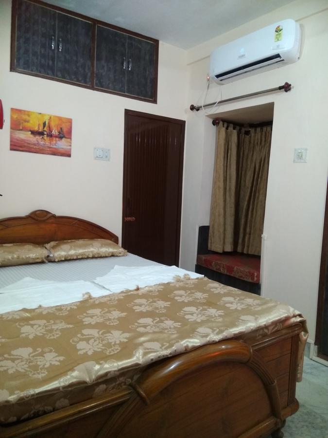 กอลโลลินี โกลกาตา Bed & Breakfast ภายนอก รูปภาพ